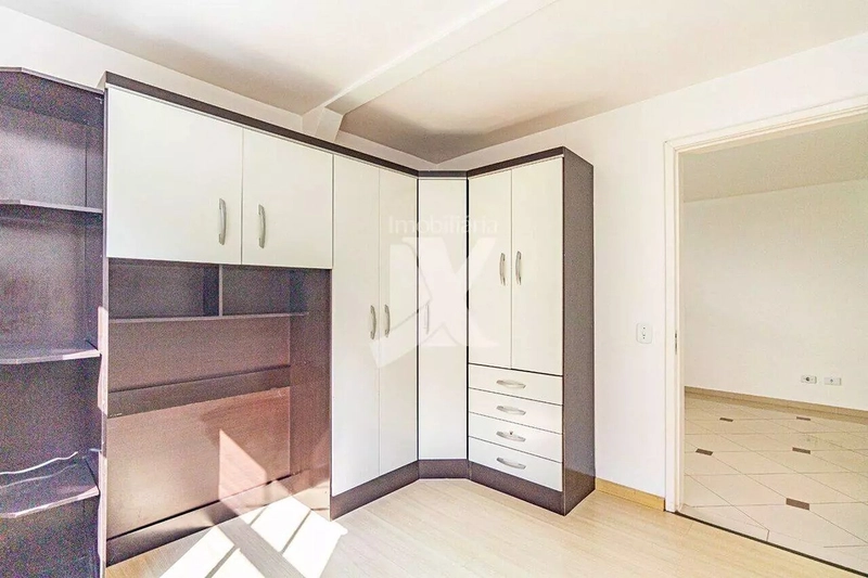 CASA EM CURITIBA À VENDA -  Vorlene Negócios Imobiliários: 14ª foto da galeria de imagens do imóvel