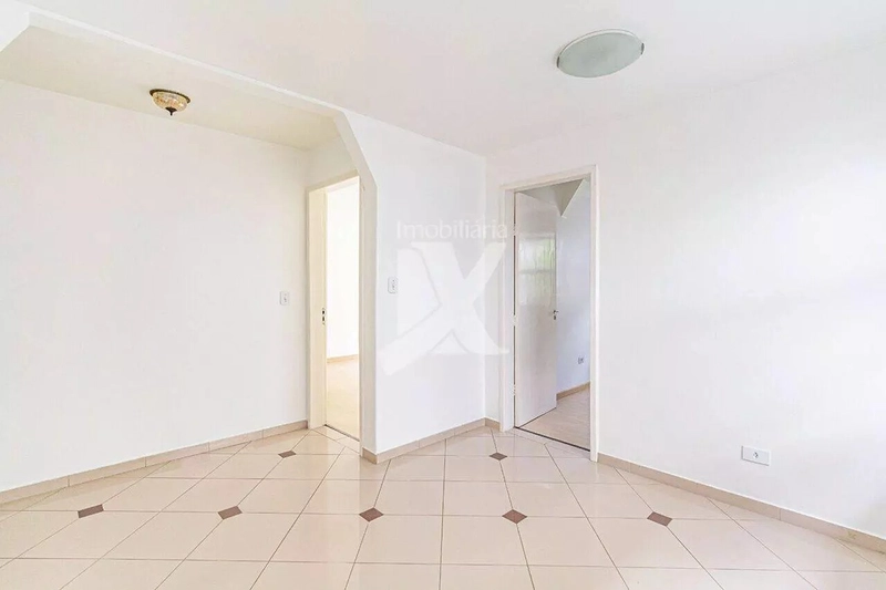 CASA EM CURITIBA À VENDA -  Vorlene Negócios Imobiliários: 11ª foto da galeria de imagens do imóvel