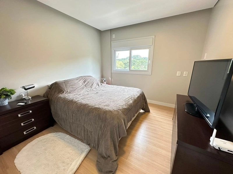 VENDE APARTAMENTO ALTO PADRÃO NO BAIRRO RIO NEGRO : 6ª foto da galeria de imagens do imóvel