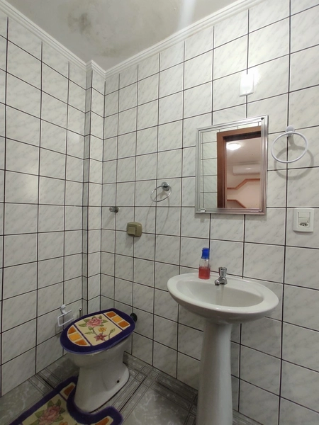 ALUGA APARTAMENTO no RESIDENCIAL IZABELA CAROLINA em ITAPEMA – Vorlene Negócios Imobiliários: 15ª foto da galeria de imagens do imóvel
