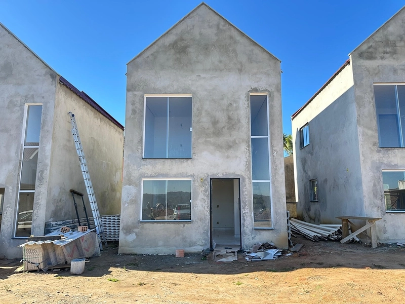 VENDE-SE SOBRADOS no BAIRRO SERRA ALTA - Vorlene Negócios Imobiliários: 5ª foto da galeria de imagens do imóvel