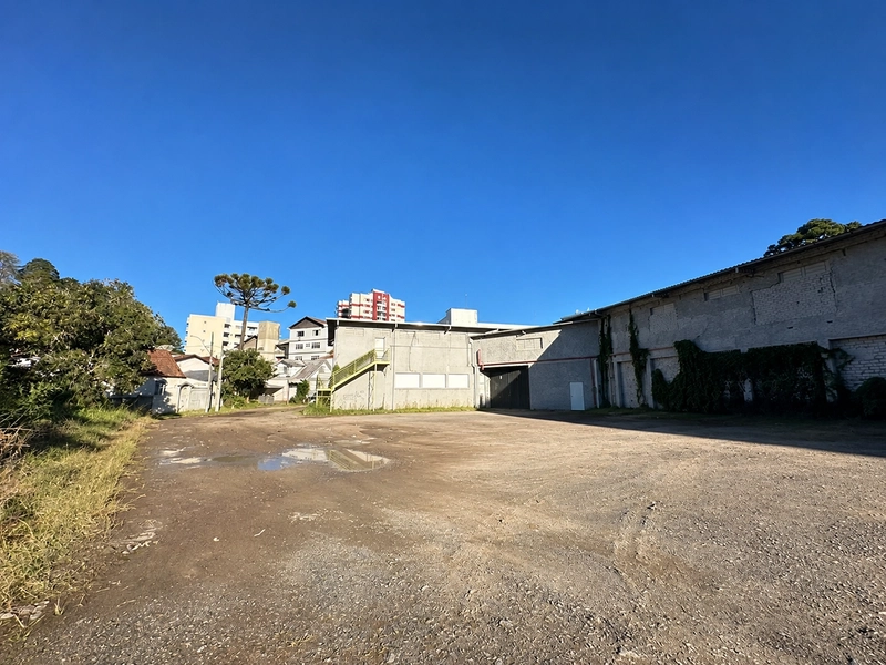 ALUGO AMPLA SALA COMERCIAL NO CENTRO DE SÃO BENTO DO SUL: 20ª foto da galeria de imagens do imóvel