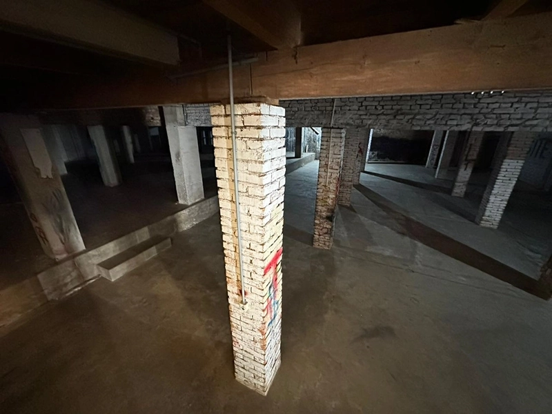 ALUGO AMPLA SALA COMERCIAL NO CENTRO DE SÃO BENTO DO SUL: 13ª foto da galeria de imagens do imóvel