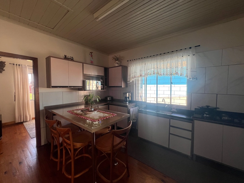 CASA NO CENTRO À VENDA!: 5ª foto da galeria de imagens do imóvel