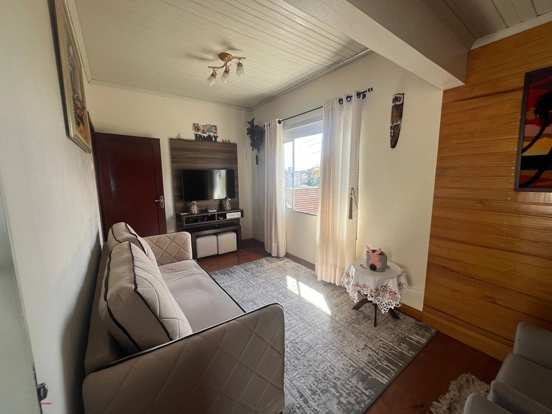 CASA NO CENTRO À VENDA!: 3ª foto da galeria de imagens do imóvel