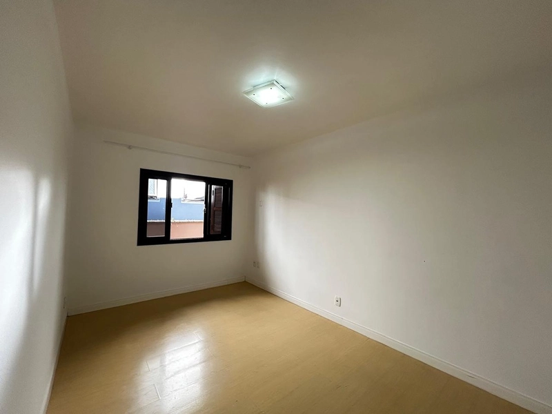 Casa Alto Padrão Com Piscina : 20ª foto da galeria de imagens do imóvel