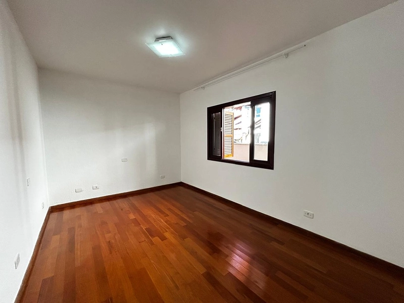 Casa Alto Padrão Com Piscina : 21ª foto da galeria de imagens do imóvel