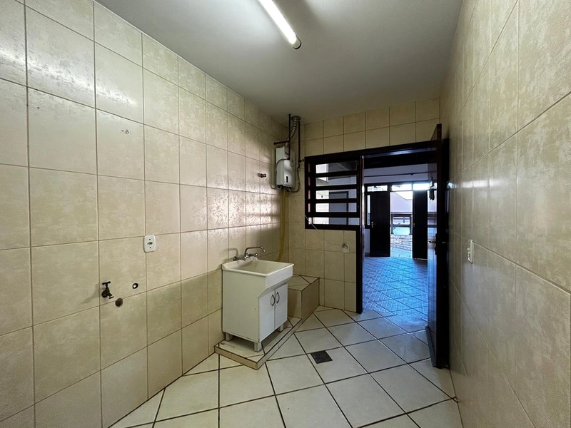 Casa Alto Padrão Com Piscina : 16ª foto da galeria de imagens do imóvel