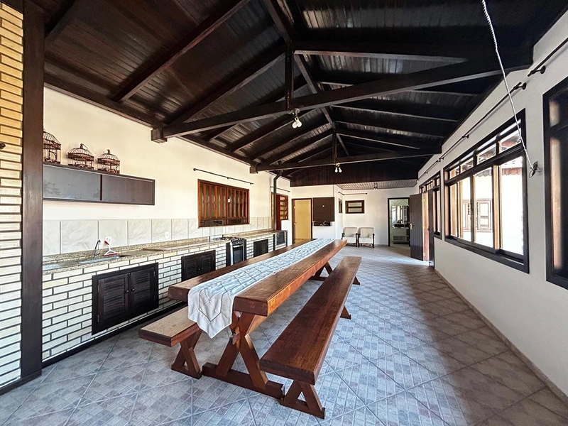 Casa Alto Padrão Com Piscina : 13ª foto da galeria de imagens do imóvel