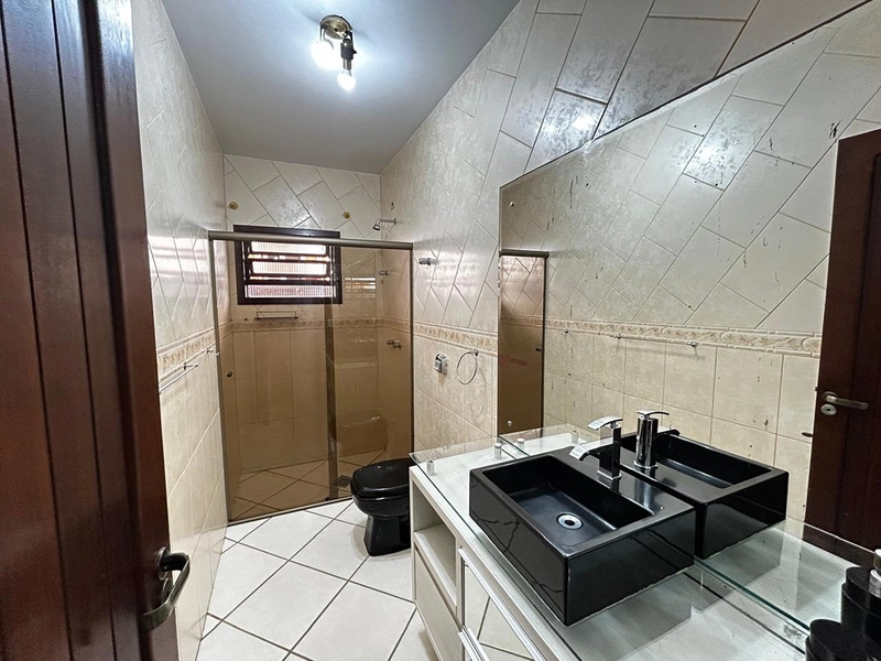 Casa Alto Padrão Com Piscina : 19ª foto da galeria de imagens do imóvel