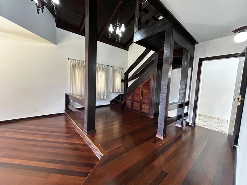 Casa Alto Padrão Com Piscina : 22ª foto da galeria de imagens do imóvel