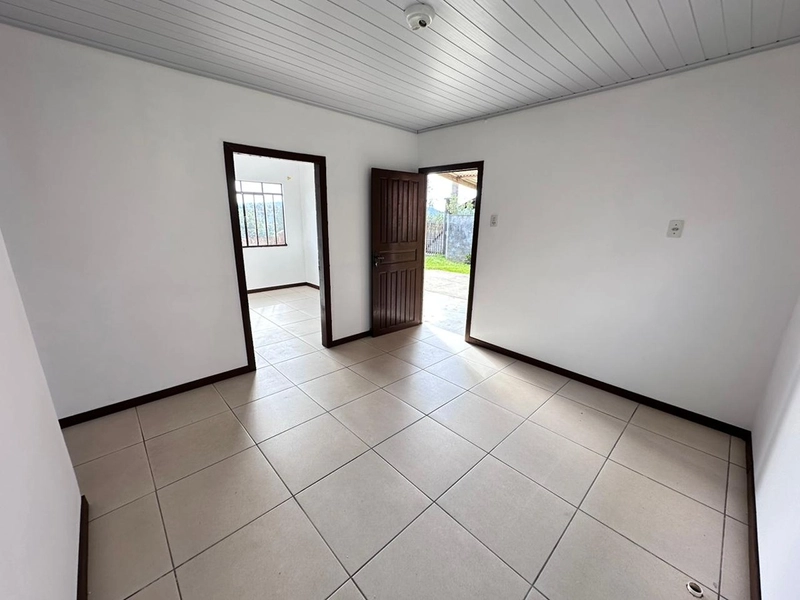 VENDE-SE CASA NO BAIRRO LENÇOL -   Vorlene Negócios Imobiliários: 13ª foto da galeria de imagens do imóvel