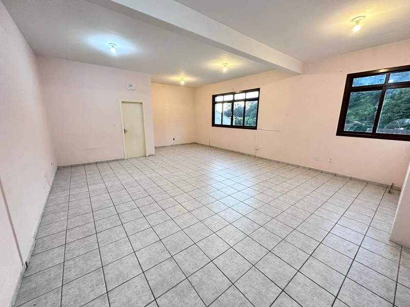 ALUGA SALA COMERCIAL NO CENTRO - Vorlene Negócios Imobiliários: 5ª foto da galeria de imagens do imóvel