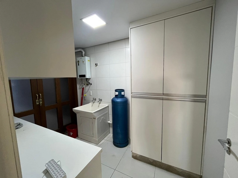ALUGA CASA ALTO PADRÃO NO BAIRRO BOEHMERWALD   Vorlene Negócios Imobiliários: 13ª foto da galeria de imagens do imóvel