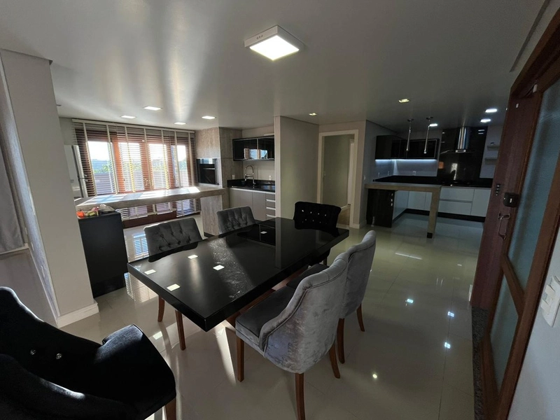 ALUGA CASA ALTO PADRÃO NO BAIRRO BOEHMERWALD   Vorlene Negócios Imobiliários: 11ª foto da galeria de imagens do imóvel