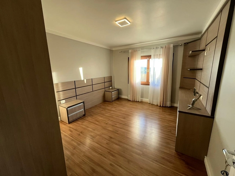 ALUGA CASA ALTO PADRÃO NO BAIRRO BOEHMERWALD   Vorlene Negócios Imobiliários: 16ª foto da galeria de imagens do imóvel