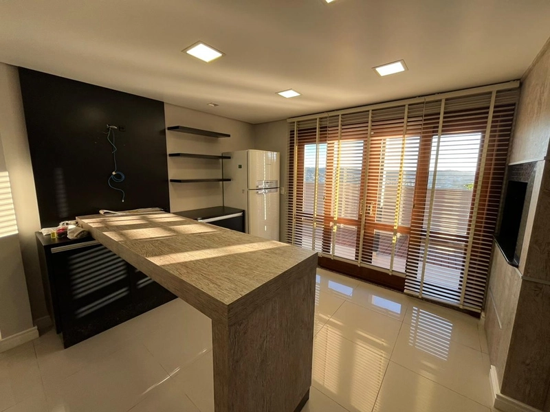 ALUGA CASA ALTO PADRÃO NO BAIRRO BOEHMERWALD   Vorlene Negócios Imobiliários: 10ª foto da galeria de imagens do imóvel
