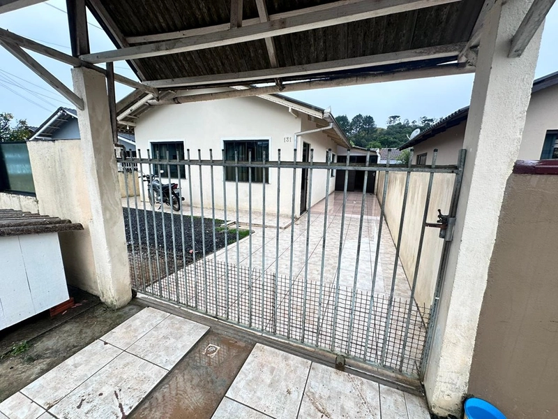 CASA À VENDA NO BAIRRO OXFORD!: 2ª foto da galeria de imagens do imóvel
