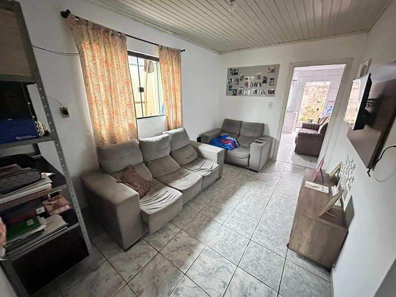 CASA À VENDA NO BAIRRO OXFORD!: 5ª foto da galeria de imagens do imóvel
