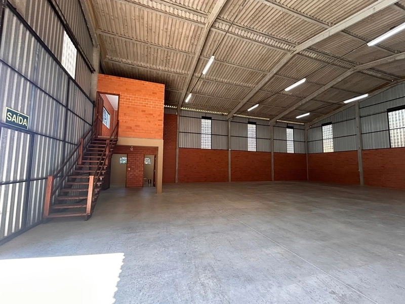 🏠 ALUGA GALPÃO NO BAIRRO DONA FRANCISCA- Vorlene Negócios Imobiliários : 5ª foto da galeria de imagens do imóvel