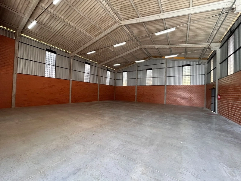 🏠 ALUGA GALPÃO NO BAIRRO DONA FRANCISCA- Vorlene Negócios Imobiliários : 4ª foto da galeria de imagens do imóvel