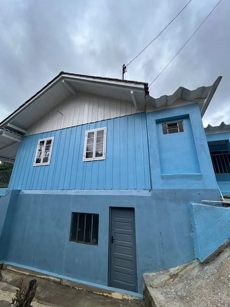ALUGA CASA MISTA NO CENTRO: 4ª foto da galeria de imagens do imóvel