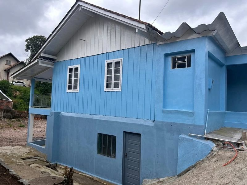 ALUGA CASA MISTA NO CENTRO: 3ª foto da galeria de imagens do imóvel