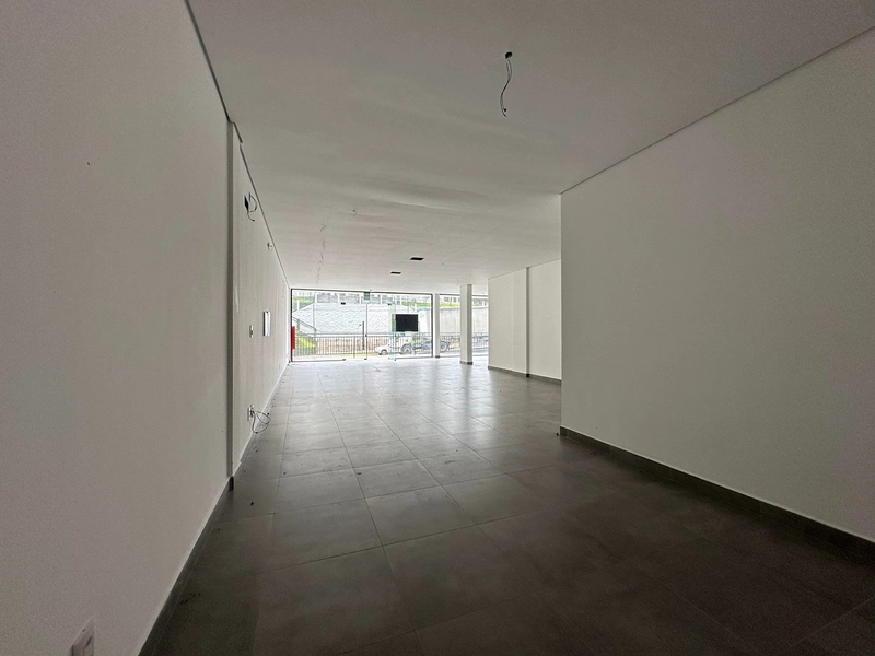 SALA COMERCIAL COM LOCALIZAÇÃO ESTRATÉGICA PARA LOCAÇÃO!: 8ª foto da galeria de imagens do imóvel