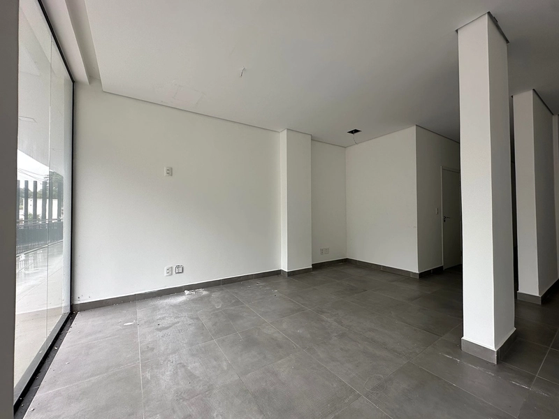 SALA COMERCIAL COM LOCALIZAÇÃO ESTRATÉGICA PARA LOCAÇÃO!: 3ª foto da galeria de imagens do imóvel