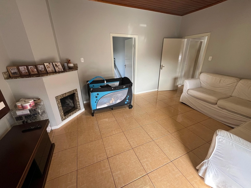 ALUGA-SE CASA NA SCHRAMM: 5ª foto da galeria de imagens do imóvel