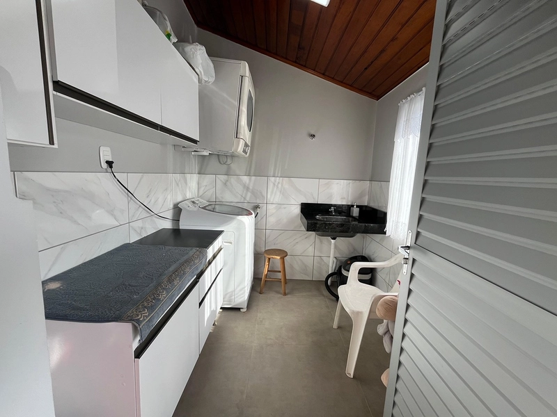 ALUGA-SE CASA NA SCHRAMM: 15ª foto da galeria de imagens do imóvel