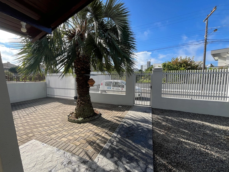 ALUGA-SE CASA NA SCHRAMM: 4ª foto da galeria de imagens do imóvel