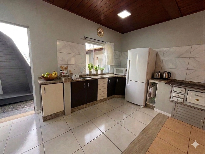 ALUGA-SE CASA NA SCHRAMM: 9ª foto da galeria de imagens do imóvel