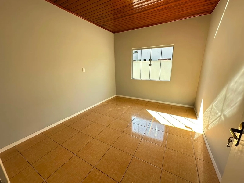 ALUGA-SE CASA BAIRRO SCHRAMM: 13ª foto da galeria de imagens do imóvel