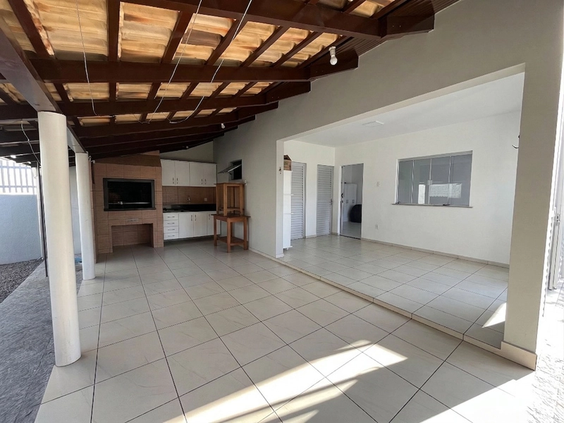 ALUGA-SE CASA NA SCHRAMM: 13ª foto da galeria de imagens do imóvel