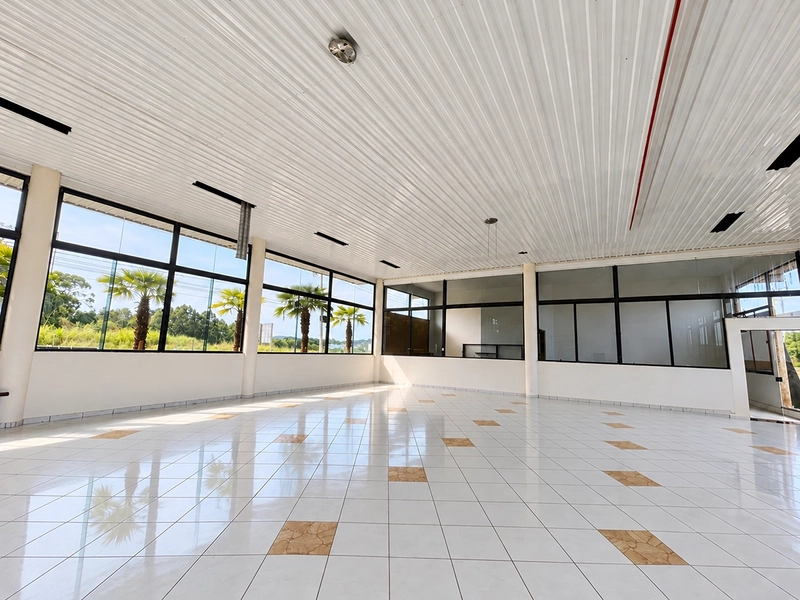 ALUGA AMPLA SALA COMERCIAL “ACESSO CURITIBA”: 4ª foto da galeria de imagens do imóvel