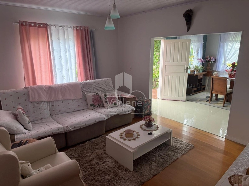 VENDE-SE CASA NO BAIRRO COLONIAL DE SÃO BENTO DO SUL -   Vorlene Negócios : 4ª foto da galeria de imagens do imóvel