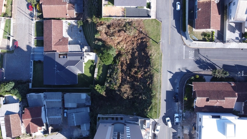 TERRENO À VENDA NO CENTRO!: 3ª foto da galeria de imagens do imóvel