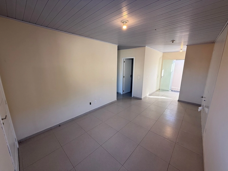 GEMINADO Á VENDA NO BAIRRO COLONIAL!: 5ª foto da galeria de imagens do imóvel