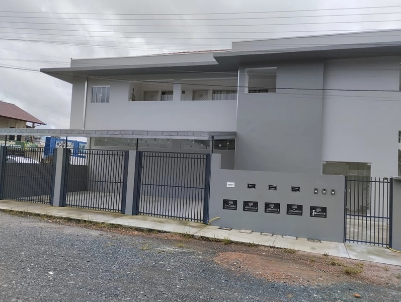 ALUGA APARTAMENTO: 2ª foto da galeria de imagens do imóvel