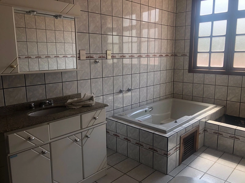 ALUGA CASA NO BAIRRO CENTRO   Vorlene Negócios Imobiliários.  COMERCIAL E RESIDENCIAL: 9ª foto da galeria de imagens do imóvel