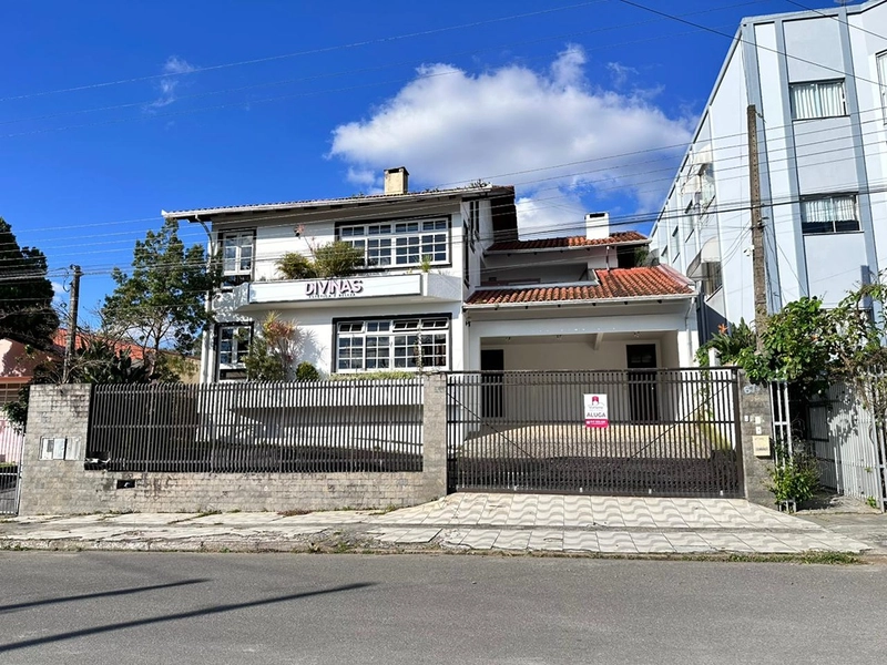 ALUGA CASA NO BAIRRO CENTRO   Vorlene Negócios Imobiliários.  COMERCIAL E RESIDENCIAL: 1ª foto da galeria de imagens do imóvel