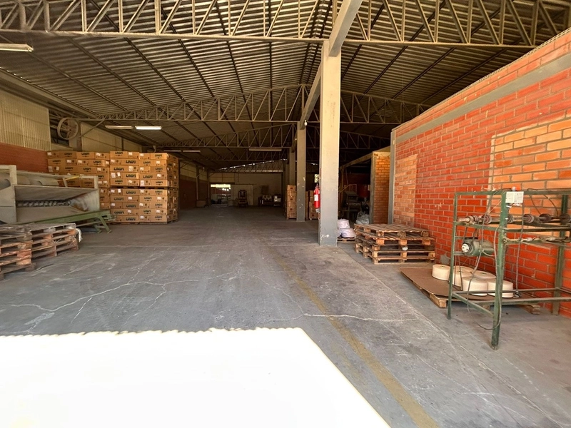 ALUGA GALPÃO EM CAMPO ALEGRE: 14ª foto da galeria de imagens do imóvel