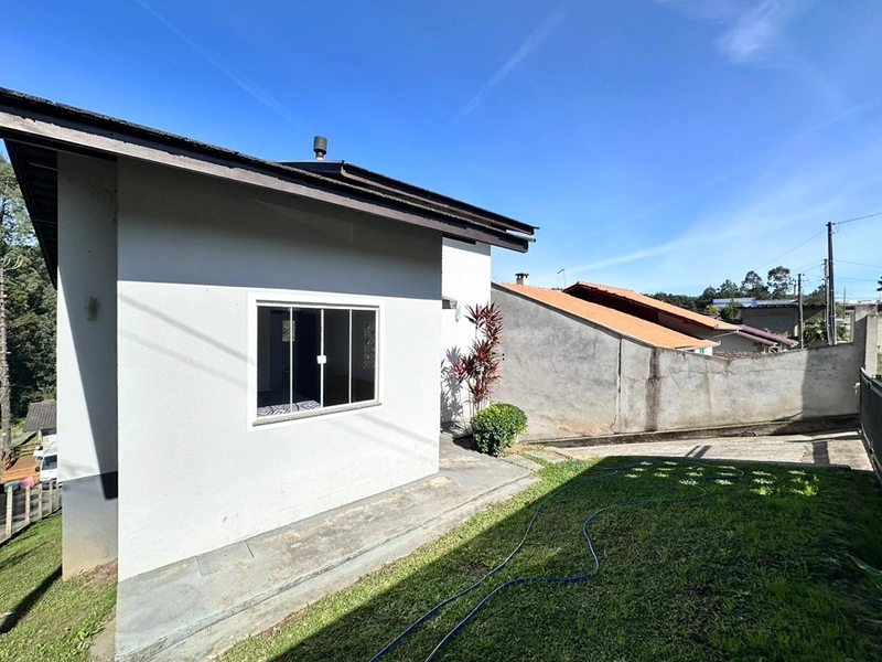 VENDE-SE CASA NO BAIRRO BRASÍLIA -   Vorlene Negócios Imobiliários: 3ª foto da galeria de imagens do imóvel