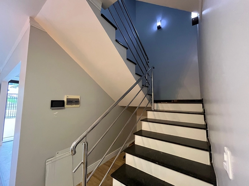 VENDE SOBRADO no BAIRRO RIO NEGRO - Vorlene Negócios Imobiliários: 12ª foto da galeria de imagens do imóvel