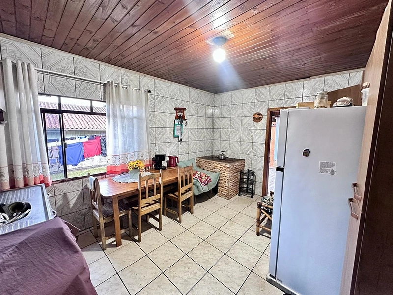 VENDE CASA no bairro BRASÍLIA - Vorlene Negócios Imobiliários: 10ª foto da galeria de imagens do imóvel