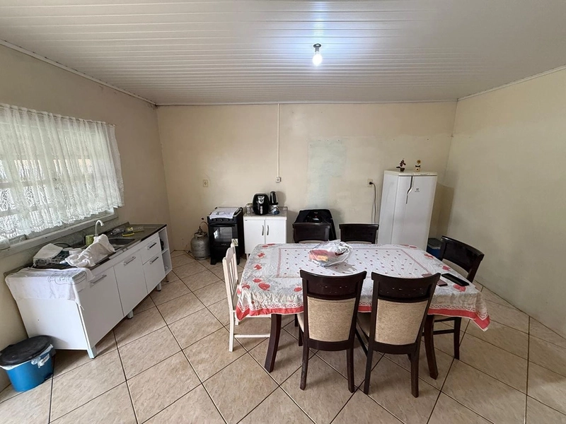 VENDE-SE CASA NO BAIRRO COLONIAL -   Vorlene Negócios Imobiliários: 9ª foto da galeria de imagens do imóvel