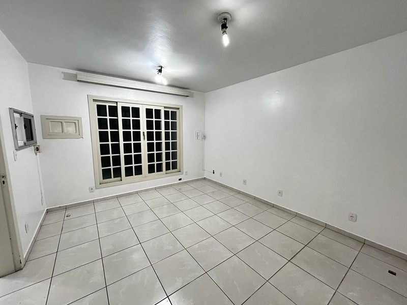 ALUGA SALA COMERCIAL: 3ª foto da galeria de imagens do imóvel