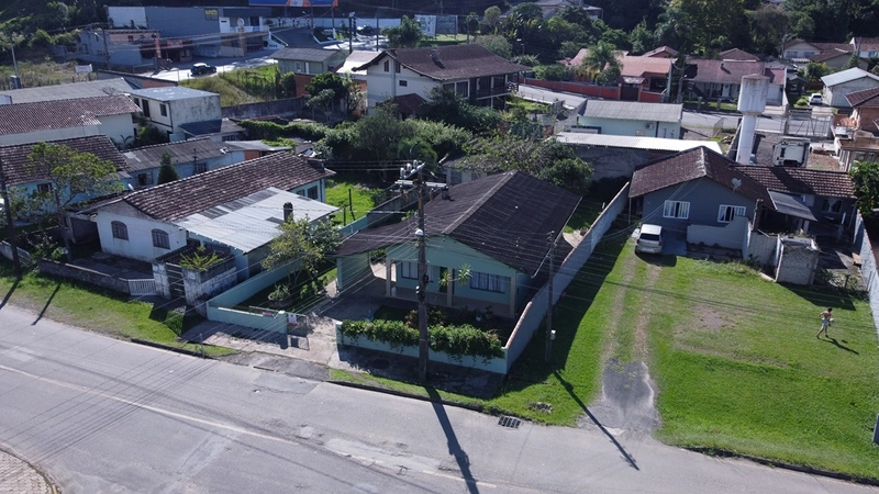 CASA À VENDA NA 25 DE JULHO: 5ª foto da galeria de imagens do imóvel