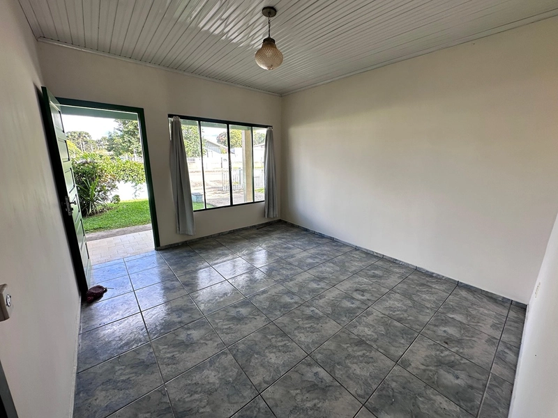 CASA À VENDA NA 25 DE JULHO: 6ª foto da galeria de imagens do imóvel